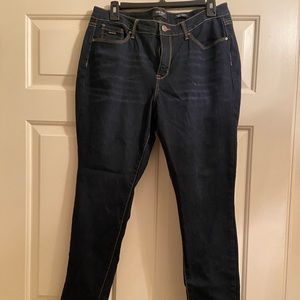 Gently used Nine West jeans. Women’s size 14P.